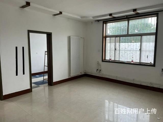 馨润嘉园(别墅) 6室2厅3卫空房  好停车 位置